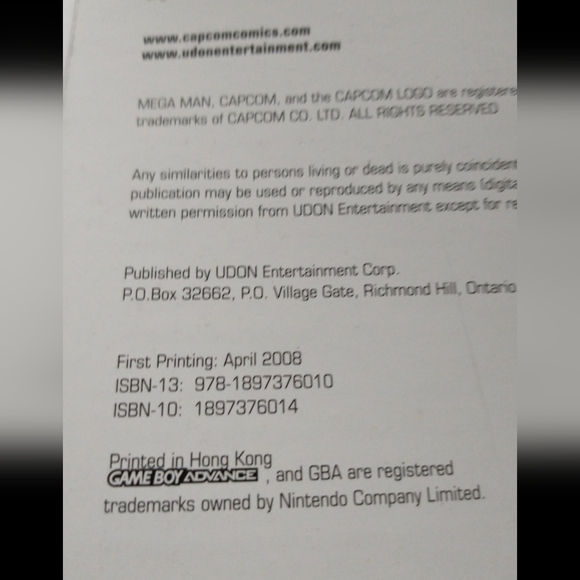 🚫SOLD🚫Mega Man Zero Official Complete Works Book, Holographic Cover - Picture 9 of 11